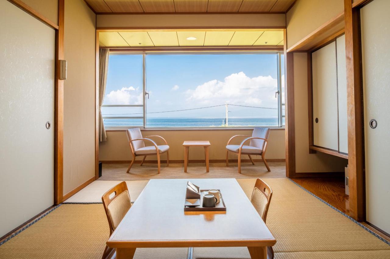 Hotel Koran No Yu Kinkouro à Ibusuki Extérieur photo