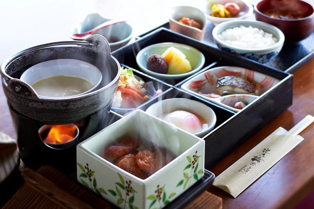 Hotel Koran No Yu Kinkouro à Ibusuki Extérieur photo