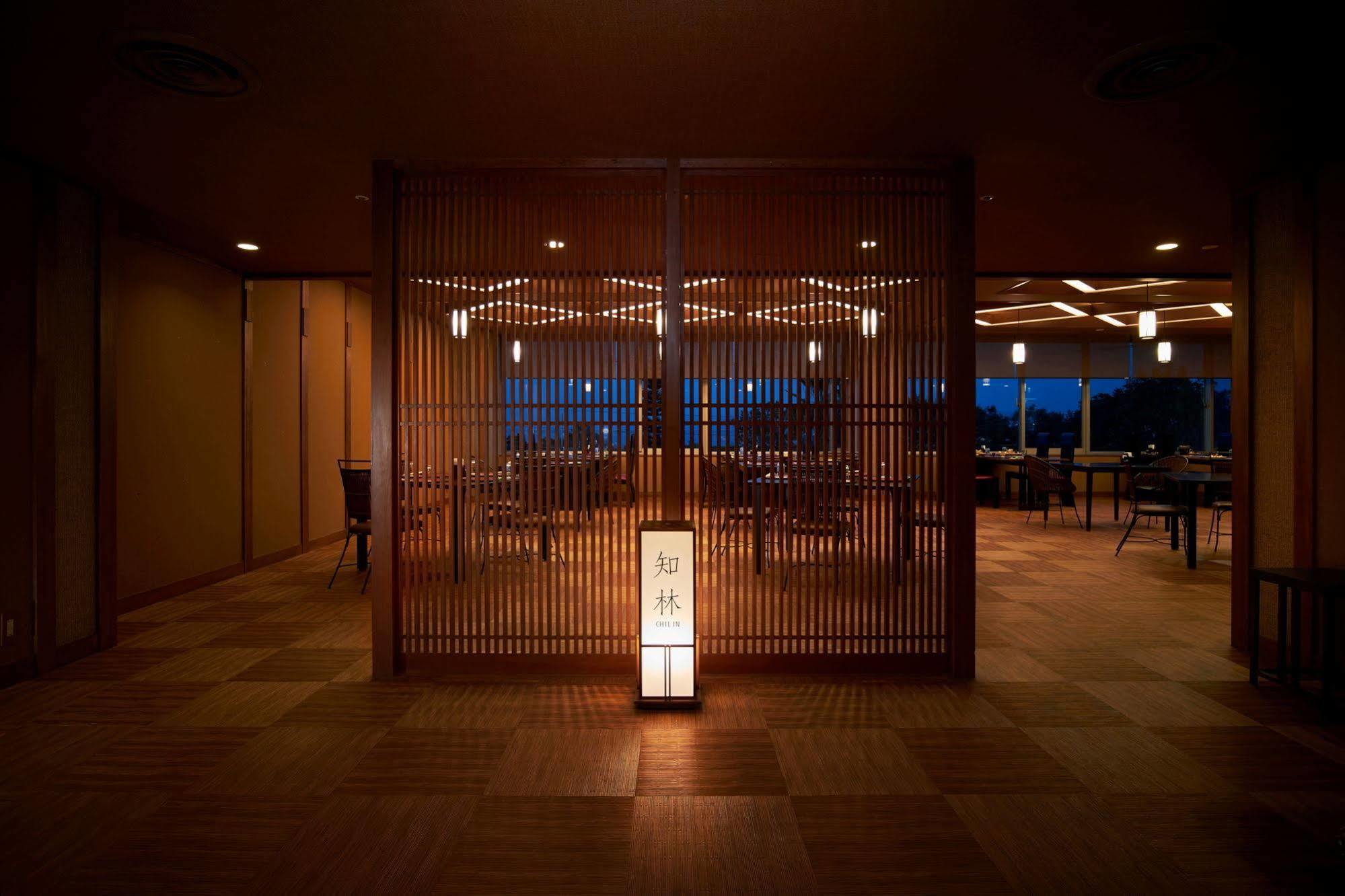 Hotel Koran No Yu Kinkouro à Ibusuki Extérieur photo