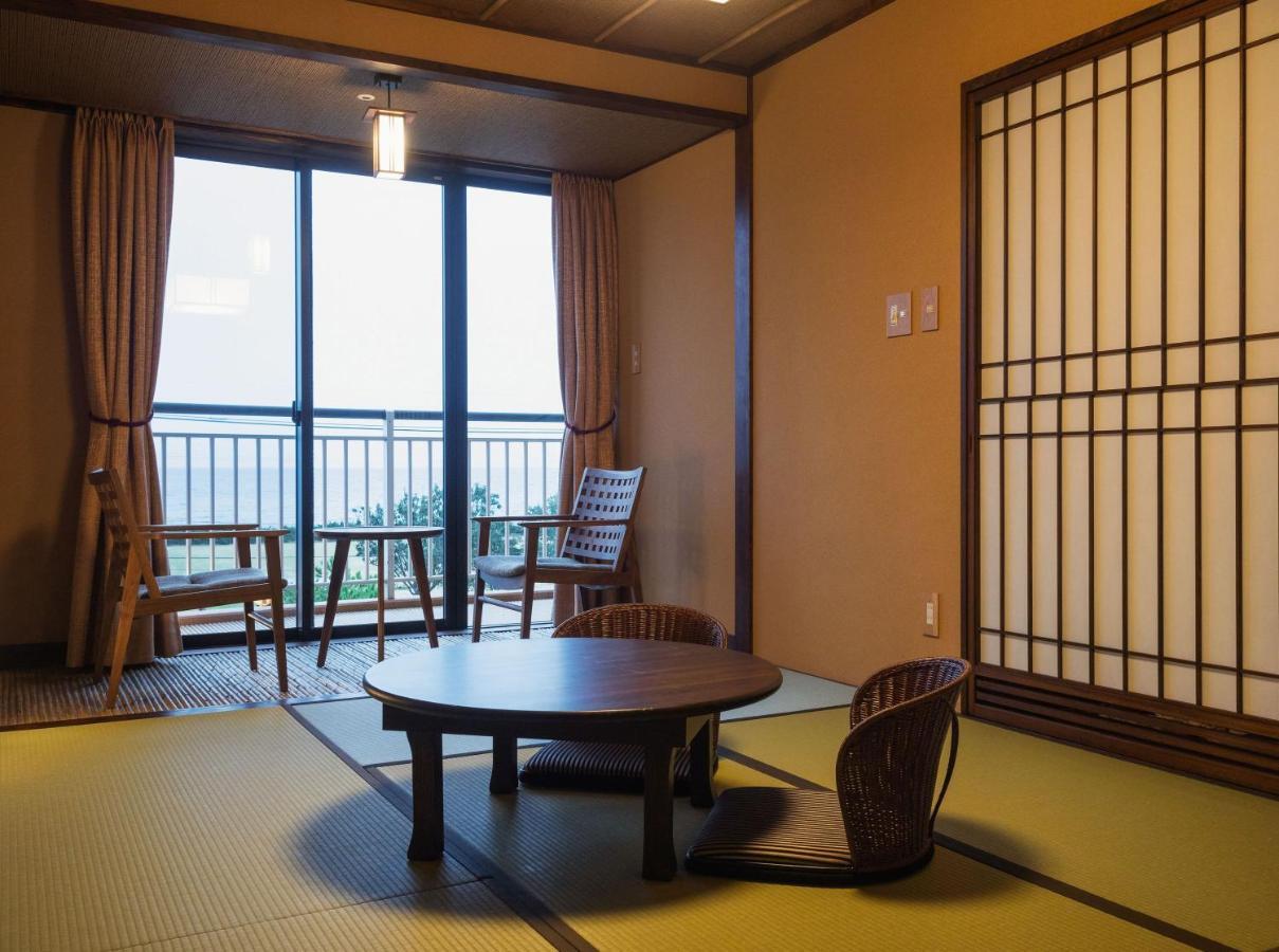 Hotel Koran No Yu Kinkouro à Ibusuki Extérieur photo